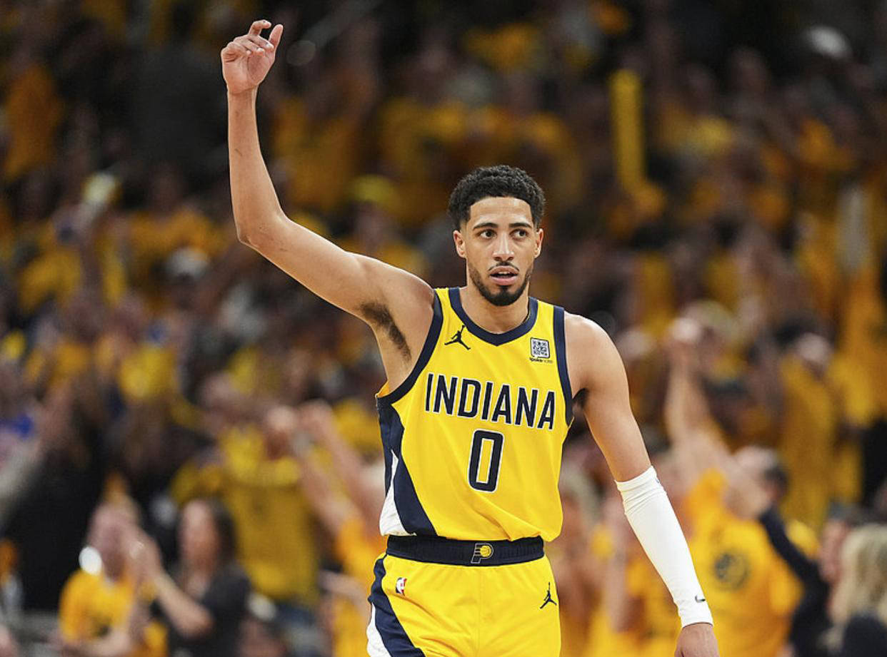 包含西亚卡姆回归赛场，精彩发挥首场状态亮眼，掘金观众沸腾！的词条开云官网登录地址