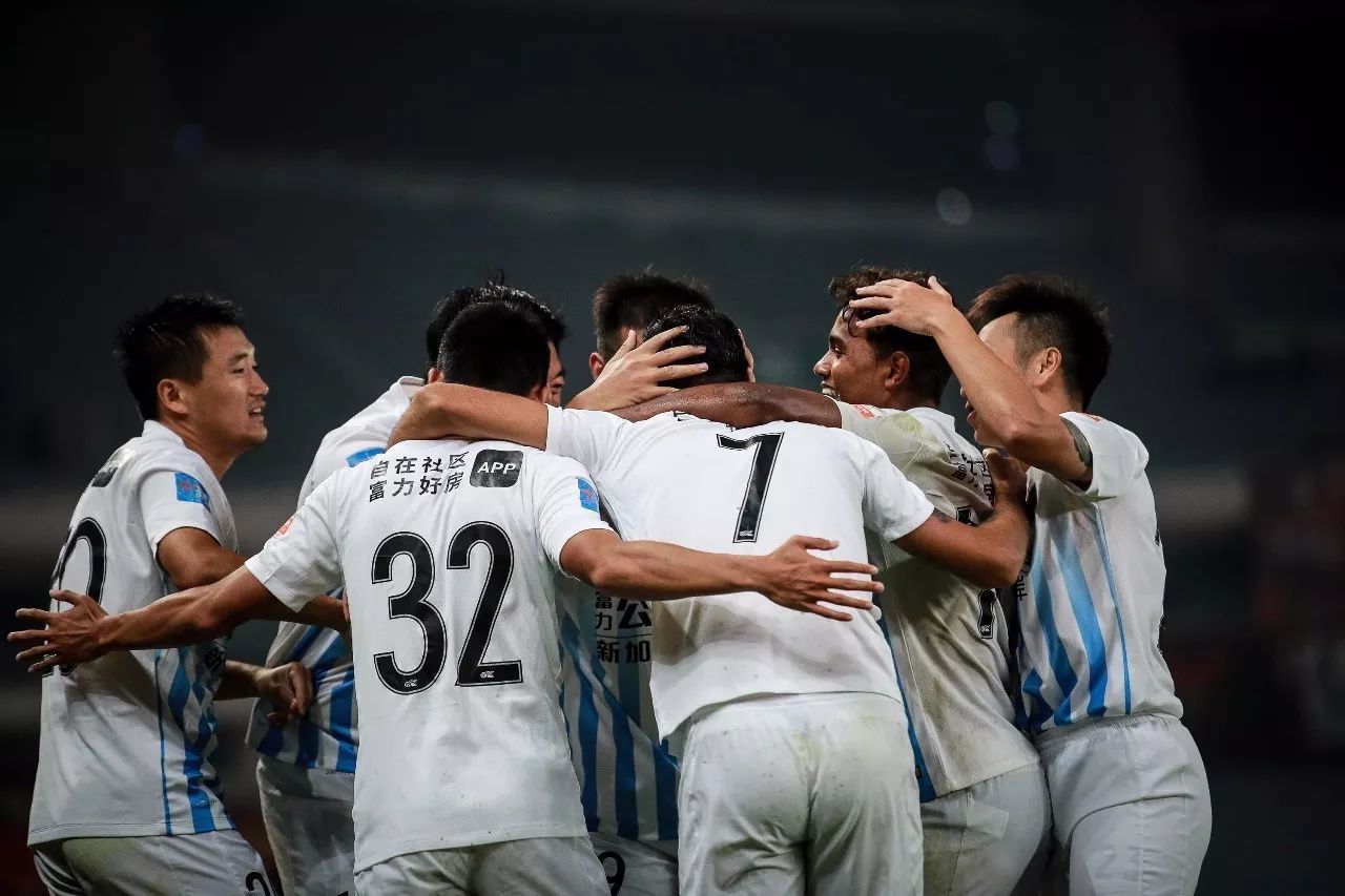 里程碑夜洛杉矶湖人外线爆发，亚冠赛后刷纪录，目标明确，更衣室氛围转暖的简单介绍开云体育官方入口