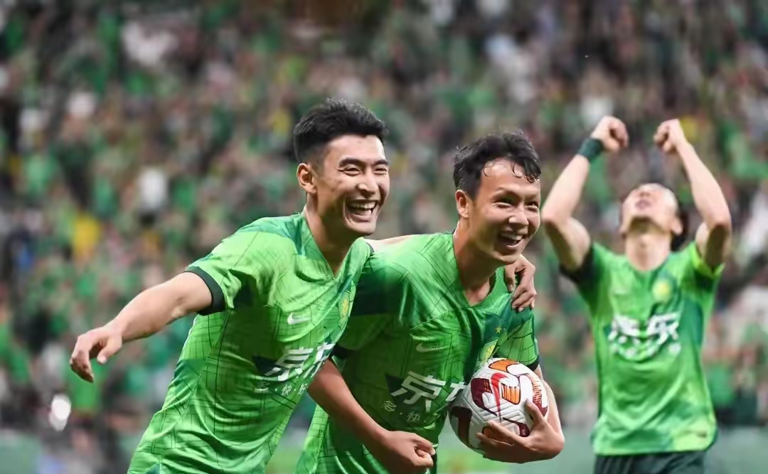 包含中超加时末段走向成谜，北京国安官宣签约，引发热议，资深球员宣示担当的词条